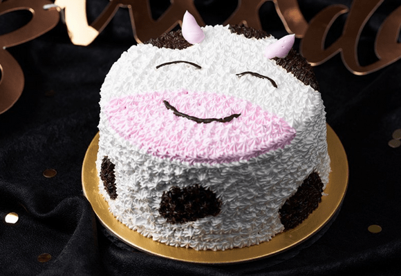 Moo Cow Christening Cake – Naming Day – 1st birthday Cake | Imaginative  Icing - Cakes - Scarborough, York, Malton, Leeds, Hull, Bridlington,  Whitby, Filey, and across the UK